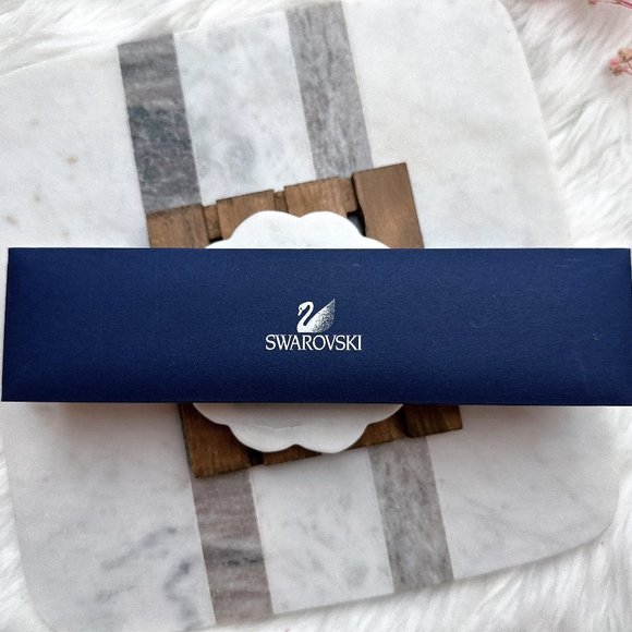 Swarovski Disney Cinderella Bracelet - Picture 4 of 4